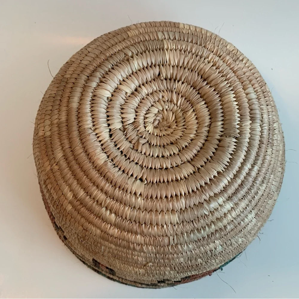 Vintage African Hausa Coiled Woven Grass Basket Bowl 11.5”